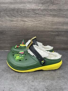Crocs Elf Classic Clogs Kids Size 13C Toddler Green Christmas